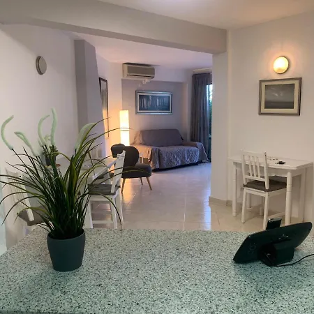 New Tranquilo Apartamento A Un Paso De La Playa Y Del Centro * 托雷莫利诺斯
